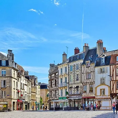 Lumineux Proche Centre ! Apartment
